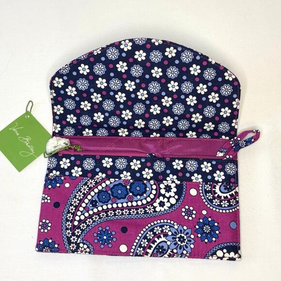 Vera Bradley Travel Wallet Boysenberry Purple Paisley Slim Flat Clutch NWT - Picture 3 of 9